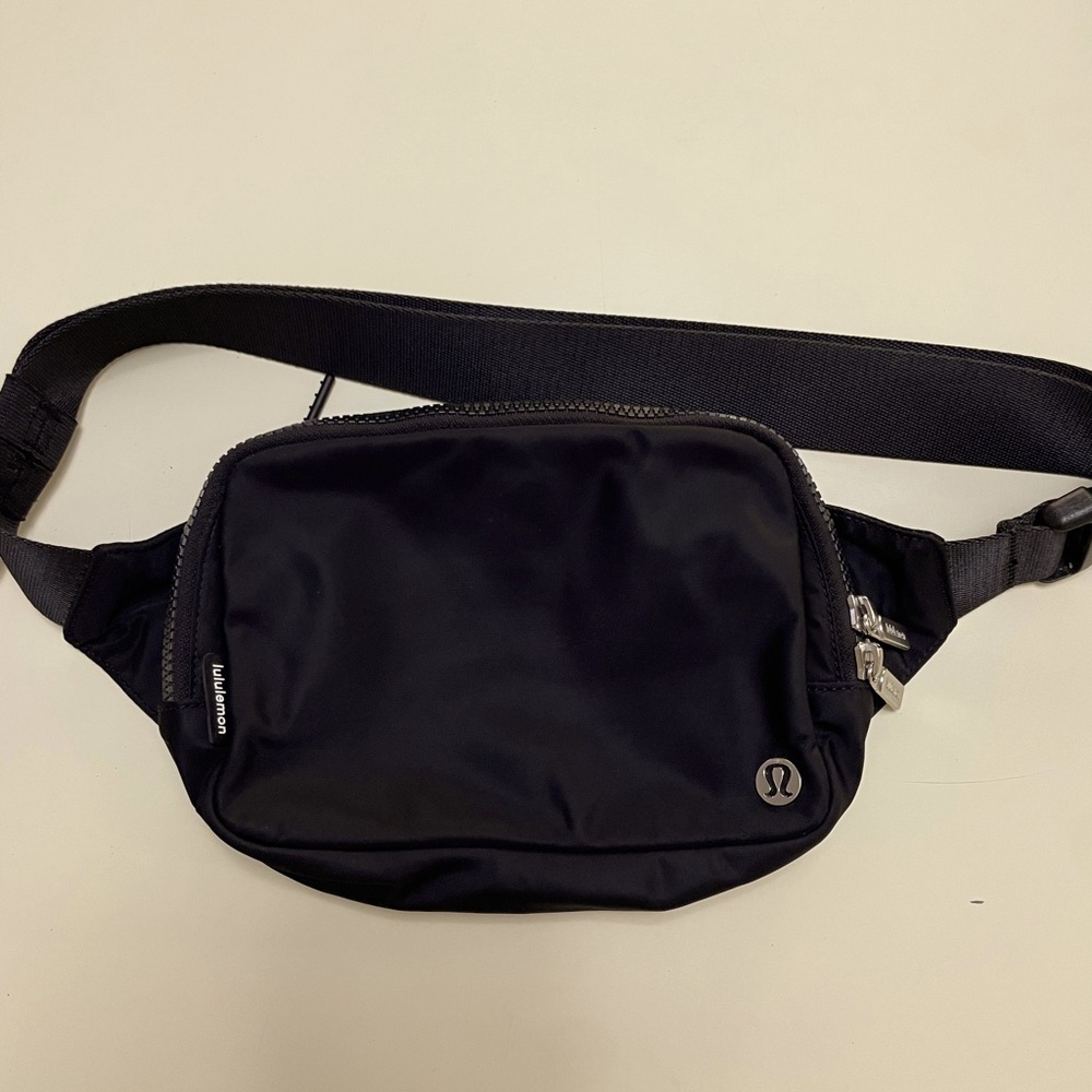 Lululemon crossbody bag